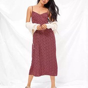 Small American Eagle burgundy floral midi tank dress